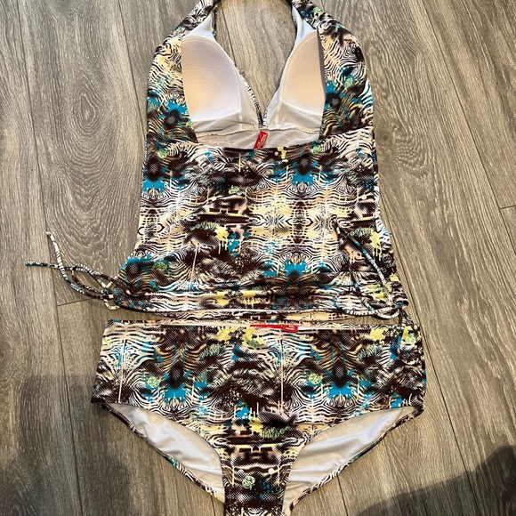 Apple bottom new bikini 3x with free designer gift - Picture 3 of 9